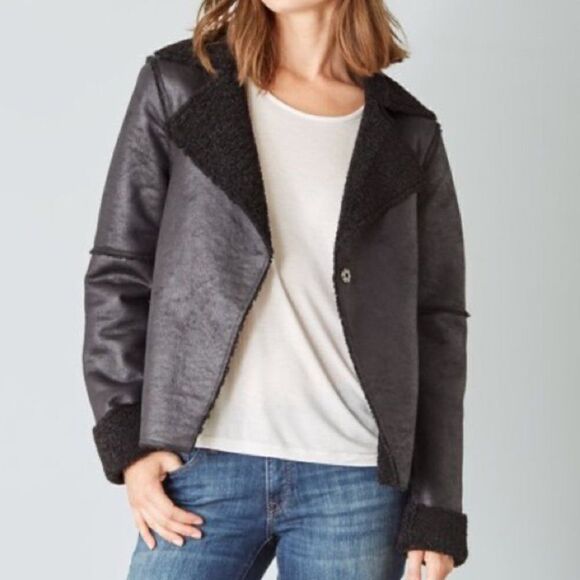 New Velvet by Graham & Spencer Black Sherpa Jacket Faux Suede Medium Reversible - Picture 1 of 16